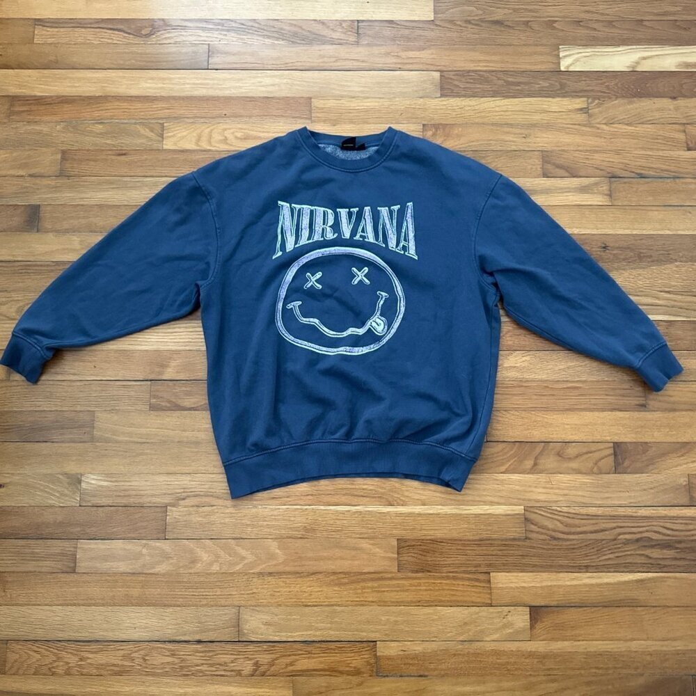 Nirvana Smiley Sweatshirt Purple Pullover Rock Band Sweater Graphic Size L